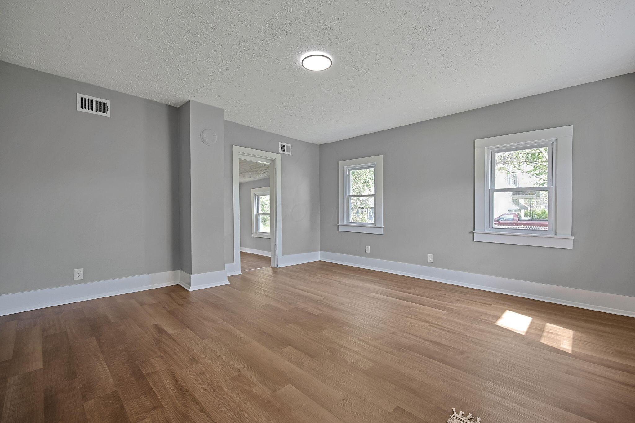 8620 Lithopolis Road Northwest Carroll, OH 43112 - Photo 7 of 50 Living Room View 1