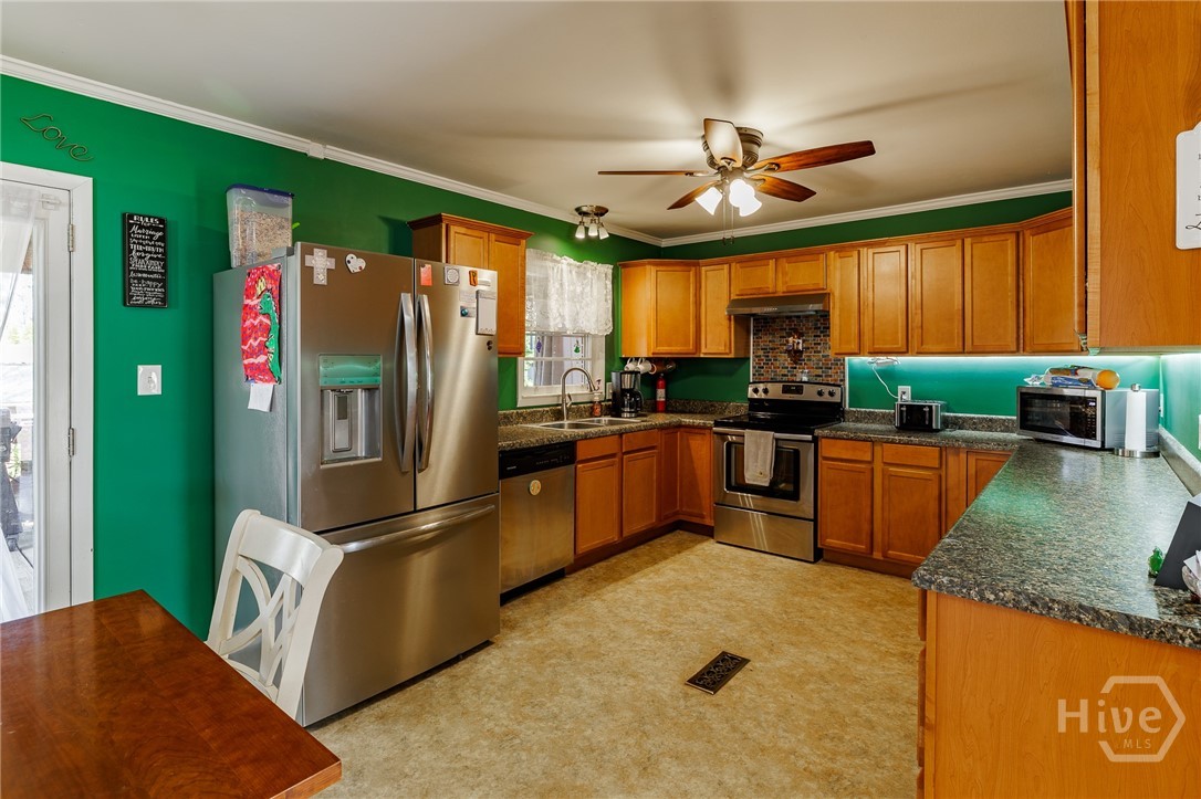 273 Partridge Trail Winder, GA 30680 - Photo 3 of 30