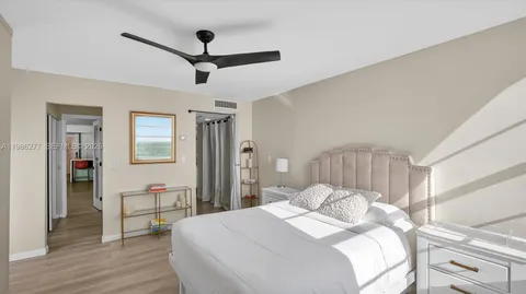 $475,000 | 6450 Collins Avenue, Unit 903, Miami Beach, FL 33141