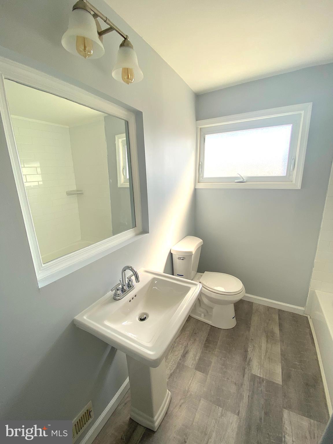1768 Melbourne Road Dundalk, MD 21222 - Photo 8 of 18