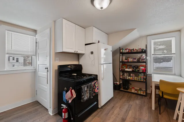 $270,000 | 1224 South 73rd Street, West Allis, WI 53214