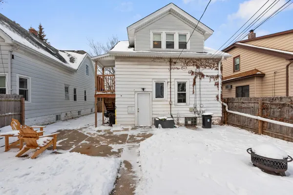 $264,900 | 1224 South 73rd Street, West Allis, WI 53214