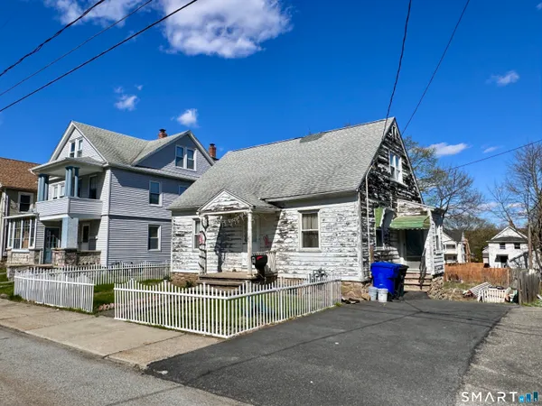 $2,800 | 163 Beechwood Avenue, Torrington, CT 06790