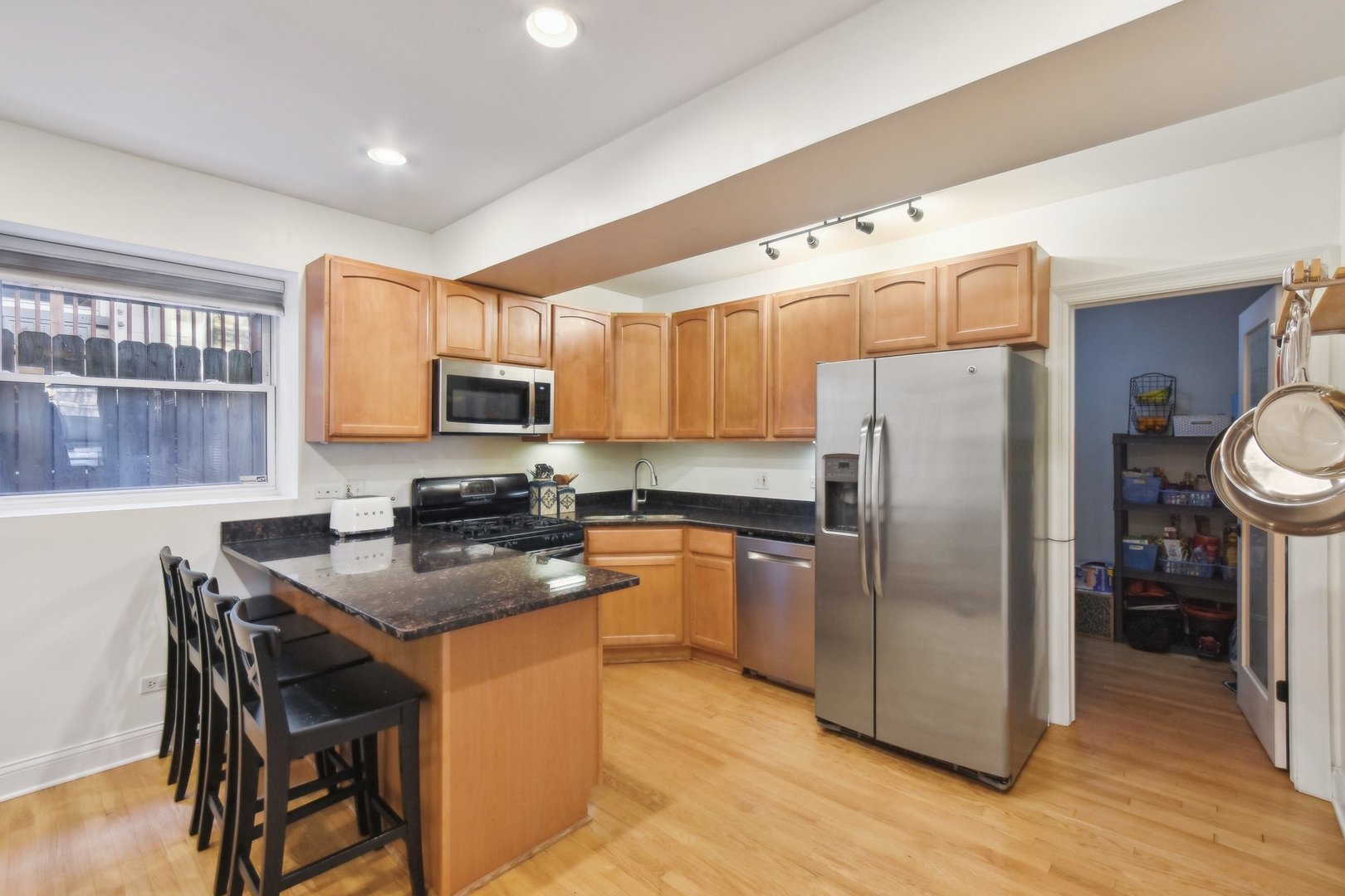 4442 North Hazel Street, Unit T Chicago, IL 60640 - Photo 7 of 30