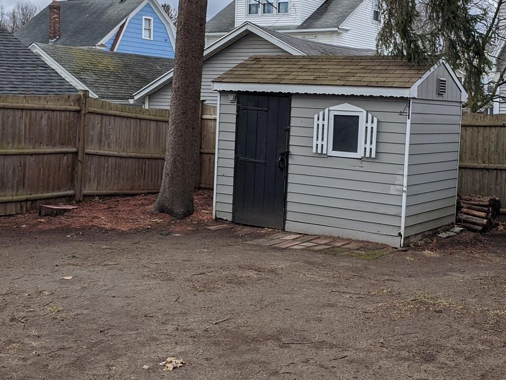 74 Perkins Street Springfield, MA 01118 - Photo 12 of 33 Gallery Image 12