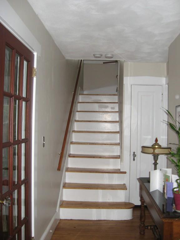 74 Perkins Street Springfield, MA 01118 - Photo 4 of 33 Gallery Image 4