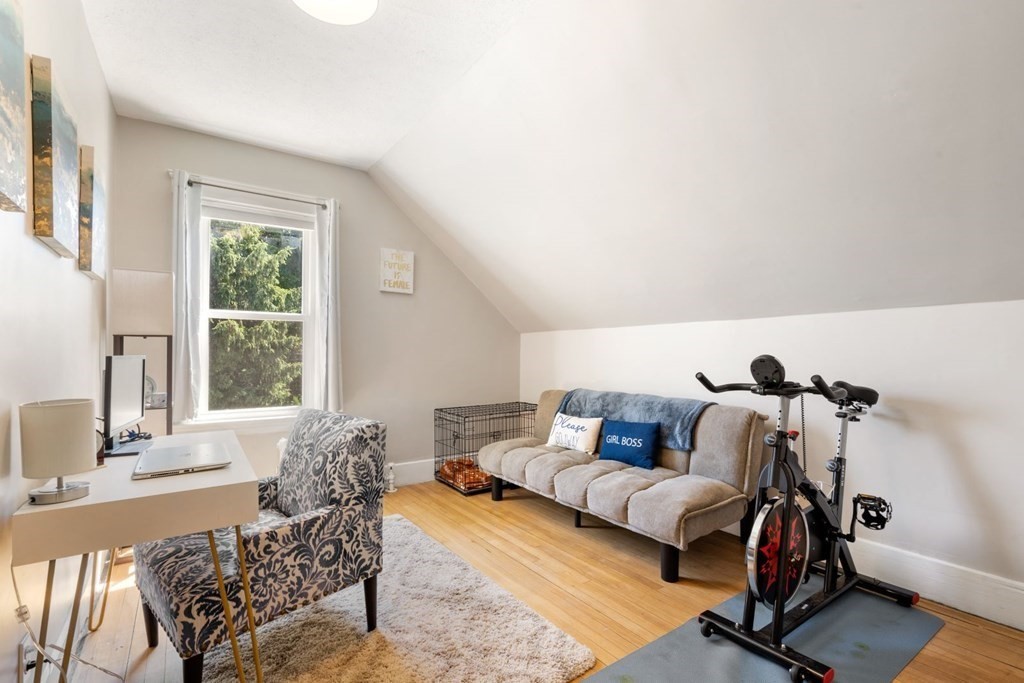102 Beverly Road Worcester, MA 01605 - Photo 25 of 42 Gallery Image 25