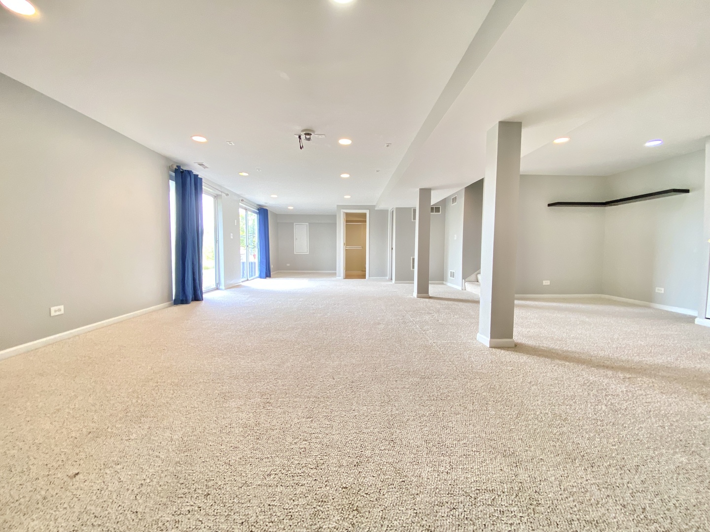 2443 Baldwin Court Aurora, IL 60503 - Photo 33 of 51 a view of an empty room