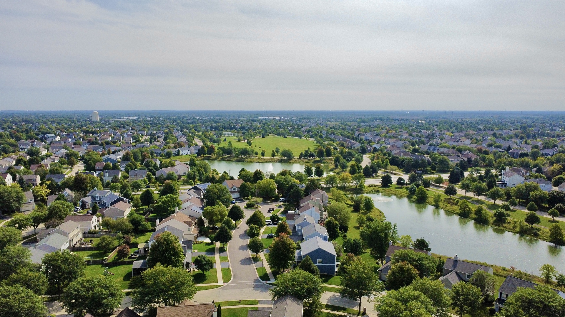 2443 Baldwin Court Aurora, IL 60503 - Photo 43 of 51 an aerial view of city and lake