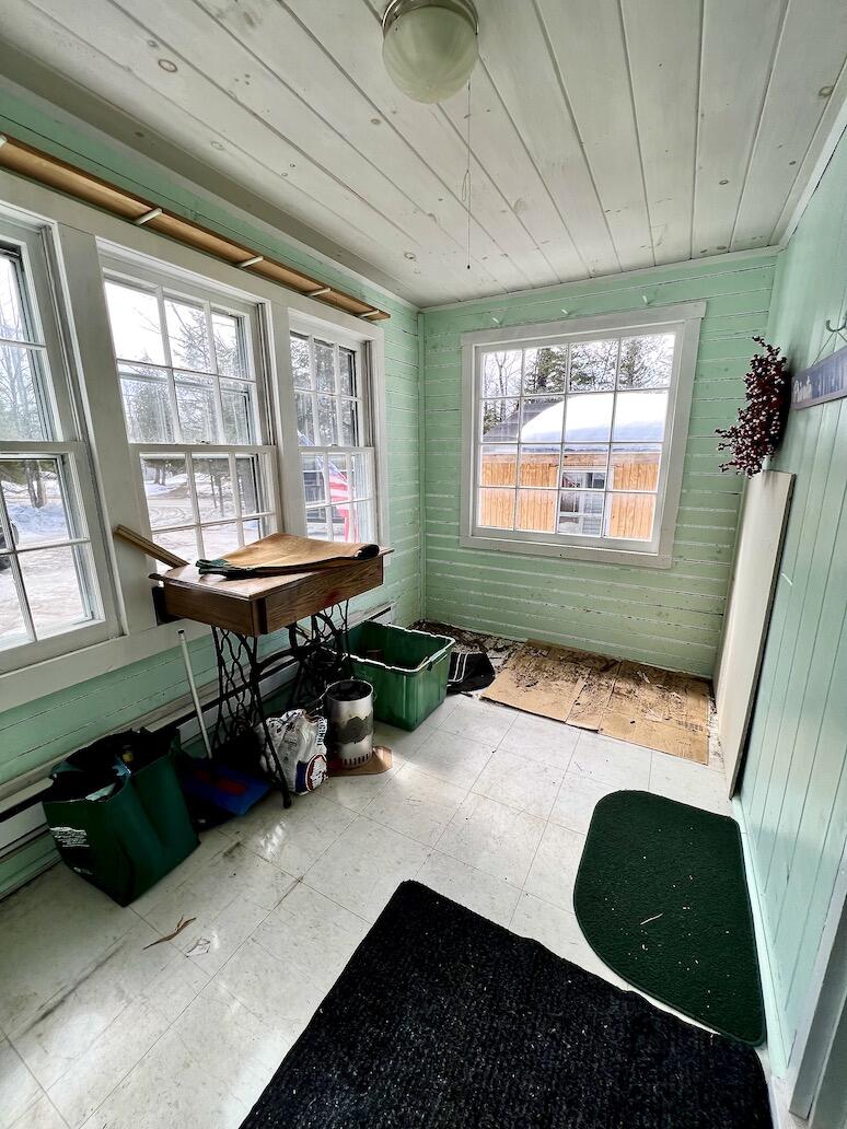 177 Wilsons Mill Road Rangeley, ME 04970 - Photo 41 of 57 3 Season Porch
