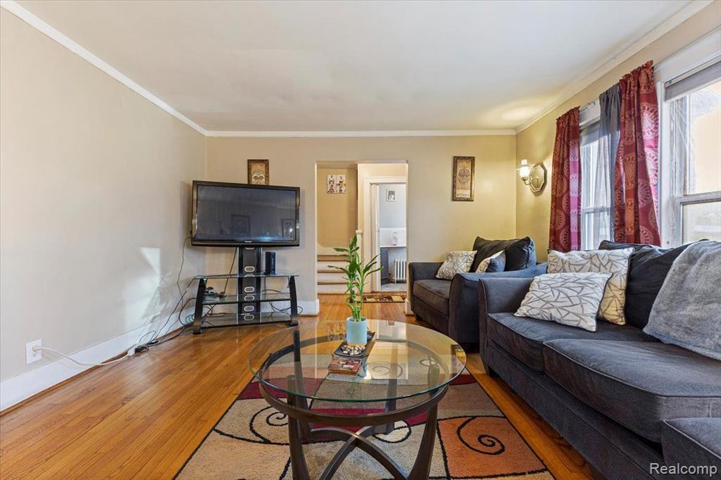 18058 Greenfield Road Detroit, MI 48235 - Photo 10 of 32