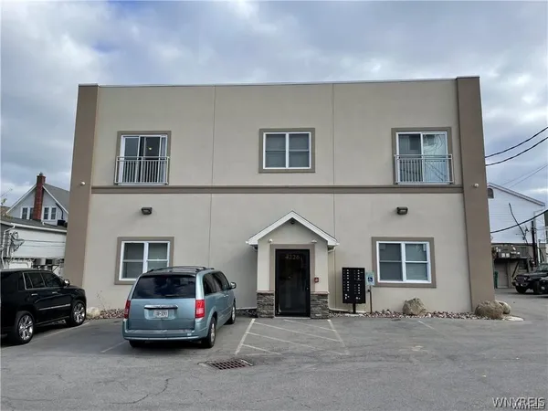 $1,500 | 4226 North Buffalo Street, Unit 9, Orchard Park, NY 14127