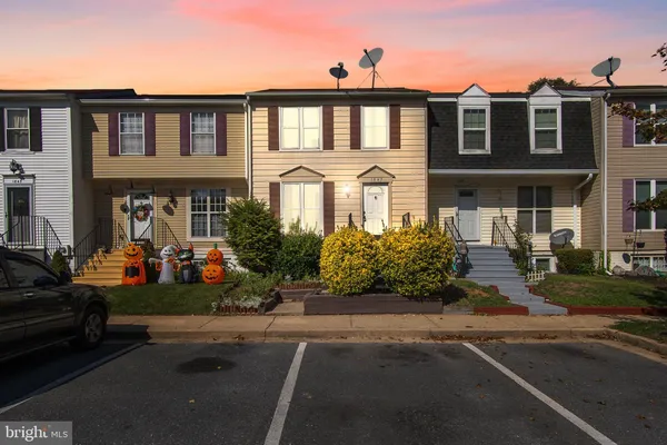 $2,100 | 1847 Dulaney Court, Frederick, MD 21702