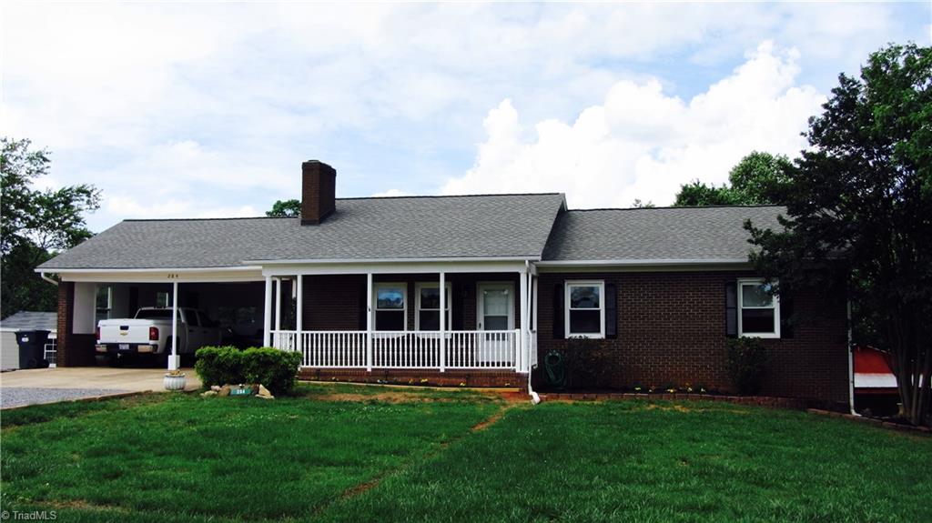 284 Countryside Road Harmony, NC 28634 - Photo 1 of 29 Gallery Image 1
