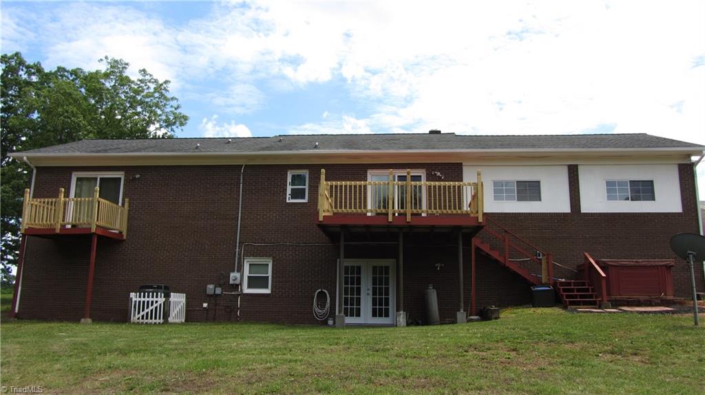 284 Countryside Road Harmony, NC 28634 - Photo 26 of 29 2 new decks for your enjoyment!