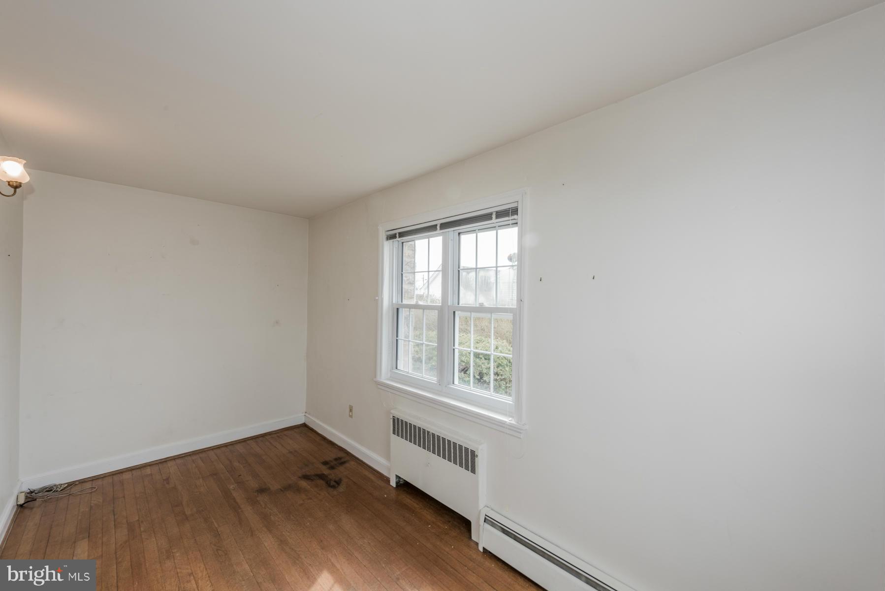54 George Street Taneytown, MD 21787 - Photo 9 of 22 Den