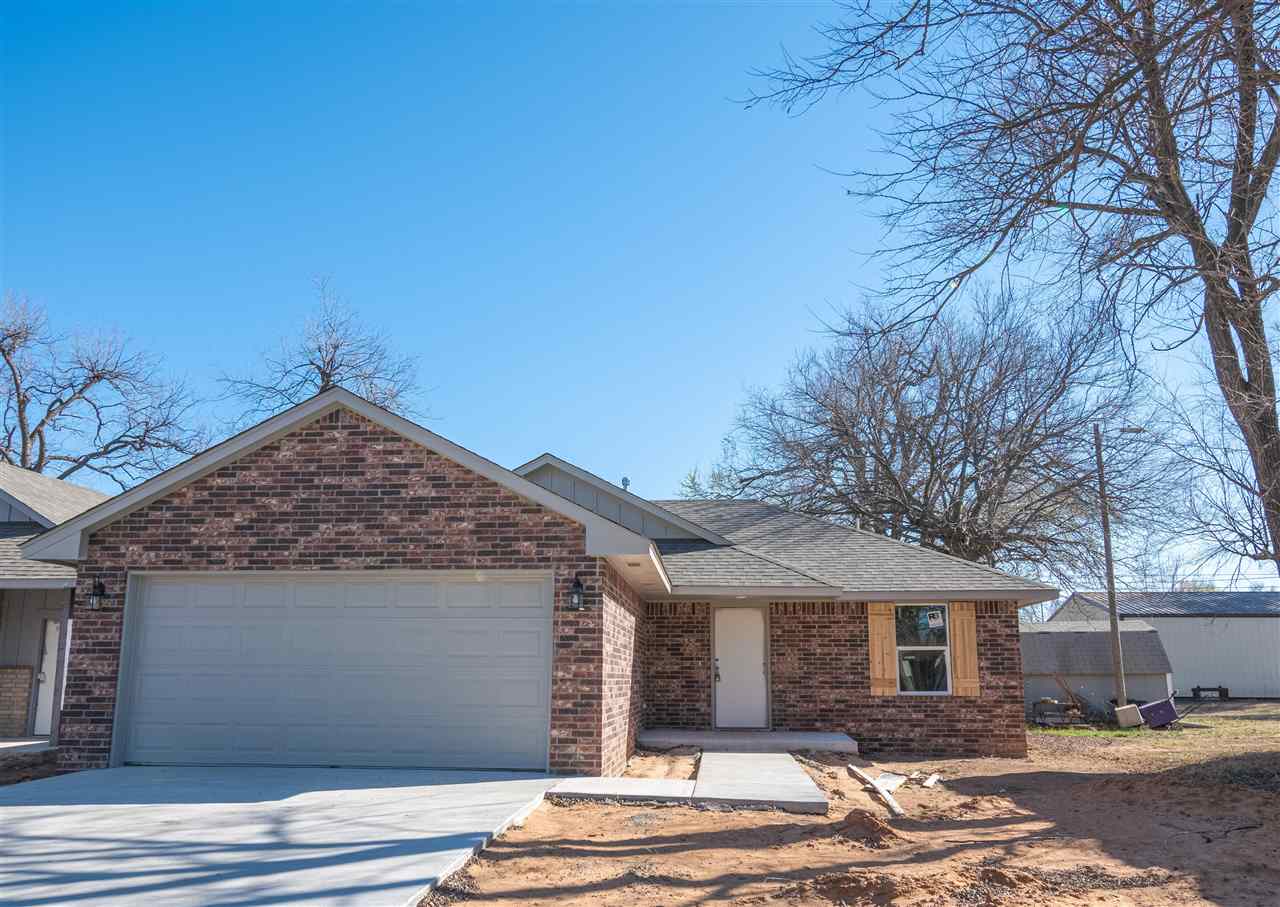 424 Grove Street Perry, OK 73077 - Photo 15 of 16 Gallery Image 15
