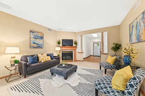 $432,500 | 2325 Caribou Lane, Grafton, WI 53024