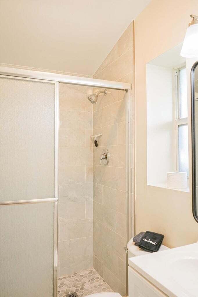 231 Bamboo Road, Unit 1 Palm Beach Shores, FL 33404 - Photo 18 of 27 Master Bathroom