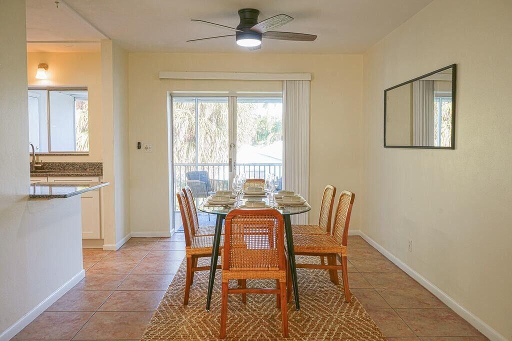 231 Bamboo Road, Unit 1 Palm Beach Shores, FL 33404 - Photo 4 of 27 Dining Room