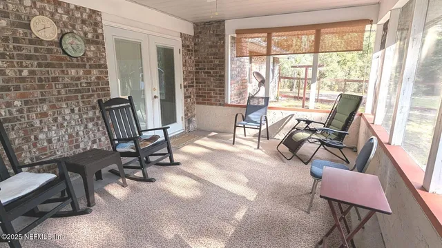 a view of a large window with an outdoor view