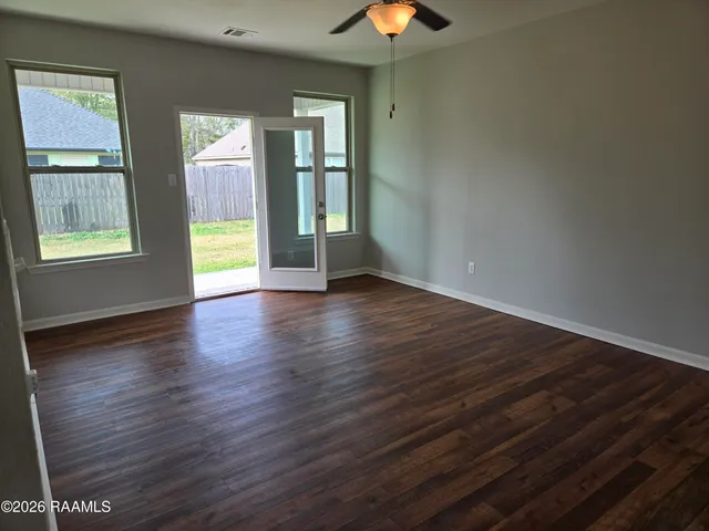 $221,900 | 209 Marshfield Drive, Lafayette, LA 70507