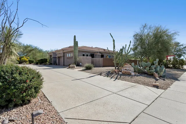 $1,195,000 | 28249 North 50th Street, Cave Creek, AZ 85331