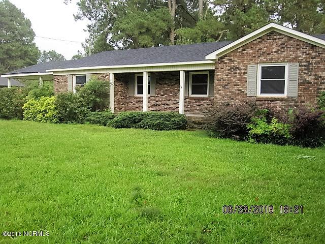 414 West Wards Bridge Road Warsaw, NC 28398 - Photo 2 of 21 IMG_7365