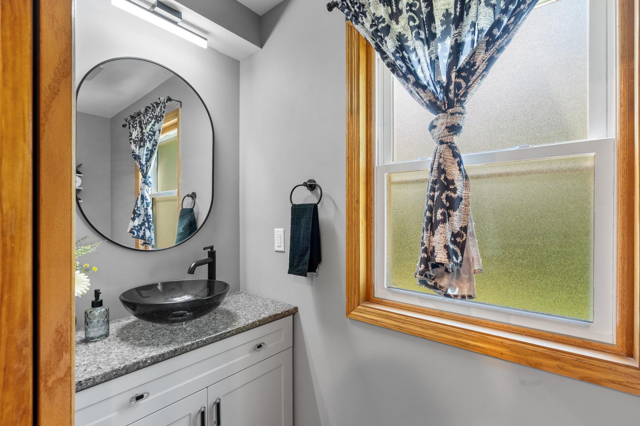 9882 Purgatory Road Eden Prairie, MN 55347 - Photo 7 of 32