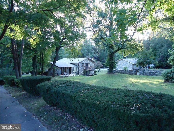 7201 Orwell Road Philadelphia, PA 19119 - Photo 2 of 24 Exterior Back