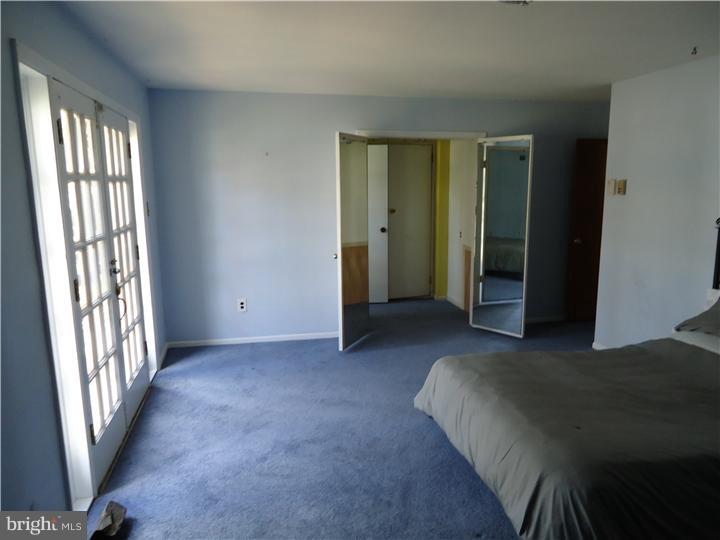 7201 Orwell Road Philadelphia, PA 19119 - Photo 11 of 24 Master Bedroom