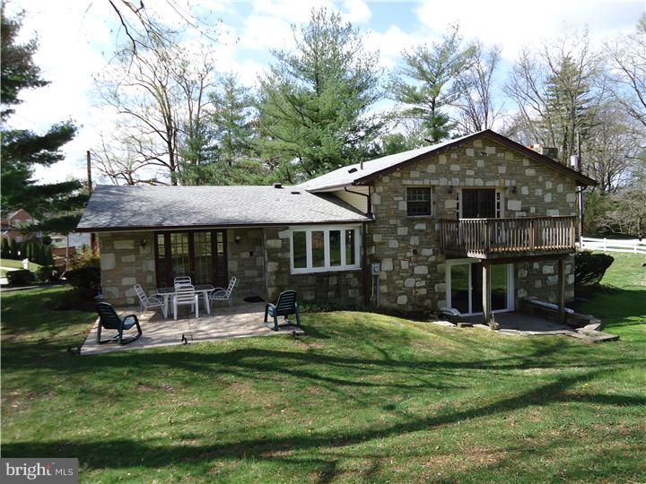 7201 Orwell Road Philadelphia, PA 19119 - Photo 20 of 24 Exterior Back