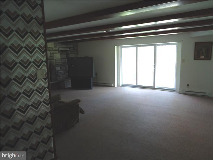 7201 Orwell Road Philadelphia, PA 19119 - Photo 9 of 24 Family Room