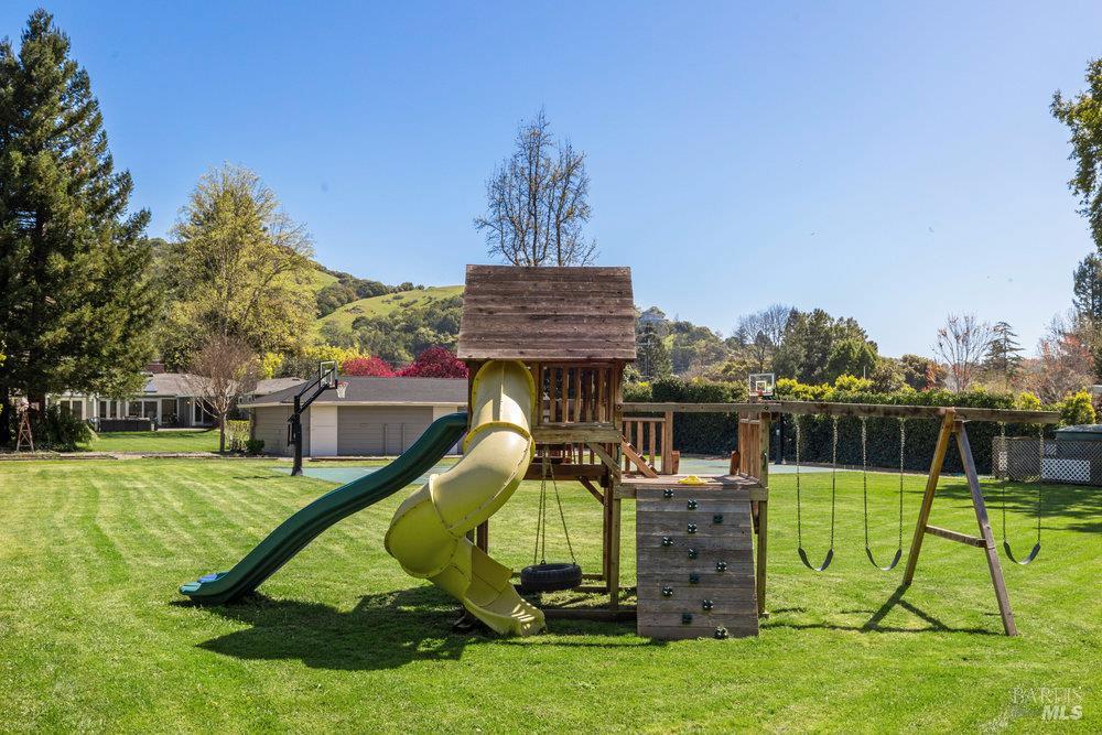 1321 Butterfield Road San Anselmo, CA 94960 - Photo 35 of 37