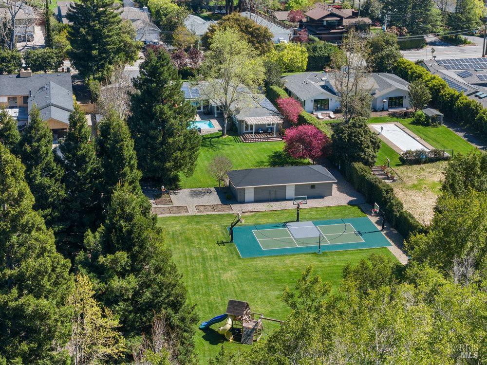 1321 Butterfield Road San Anselmo, CA 94960 - Photo 5 of 37