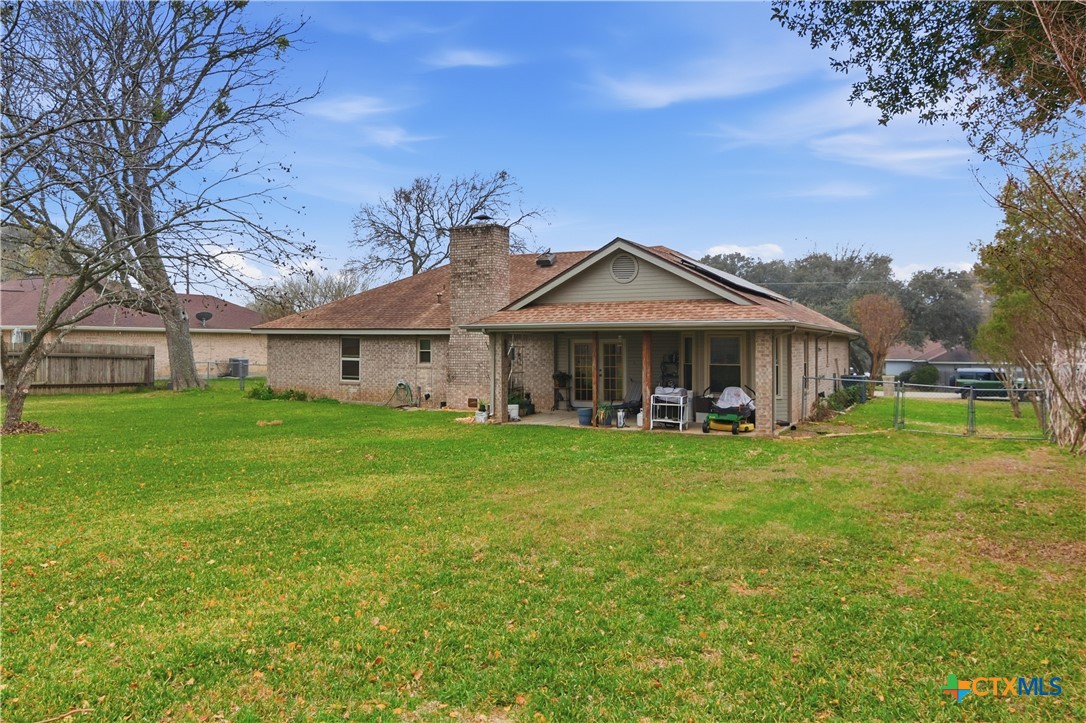 127 Santa Fe Ridge Seguin, TX 78155 - Photo 21 of 31 a front view of a house with garden