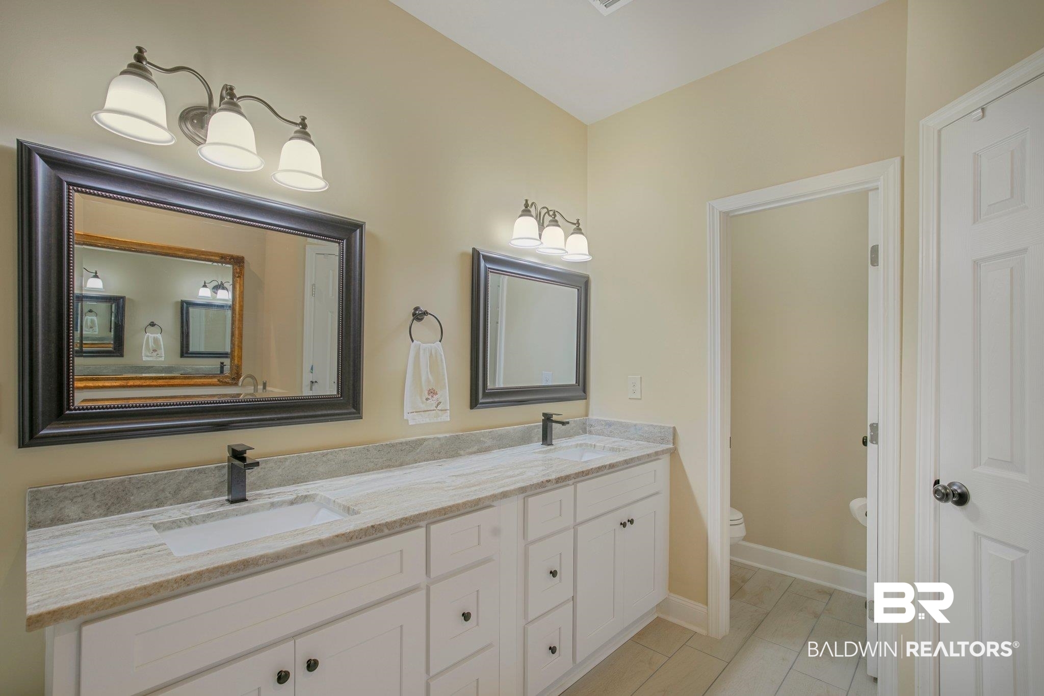 1118 Yellow Daisy Lane Foley, AL 36535 - Photo 37 of 50 Primary Bathroom