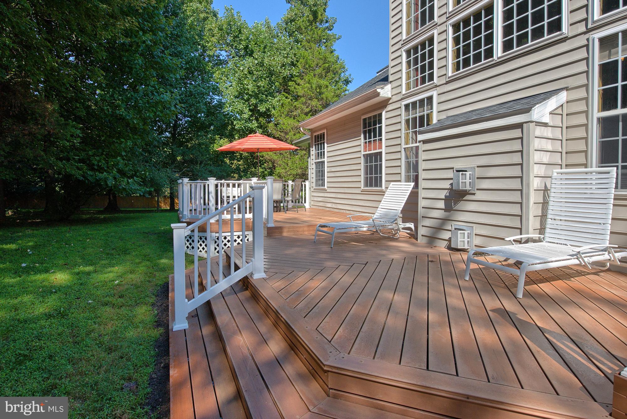 8306 Brink Road Laytonsville, MD 20882 - Photo 4 of 30 Amazing private deck!