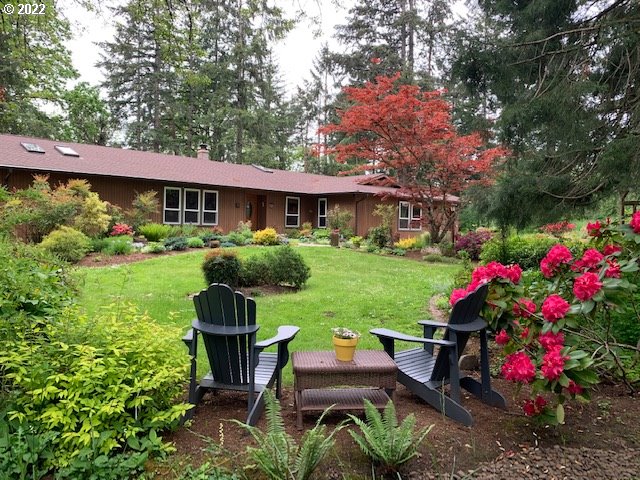 19352 South South End Road Oregon City, OR 97045 - Photo 2 of 32