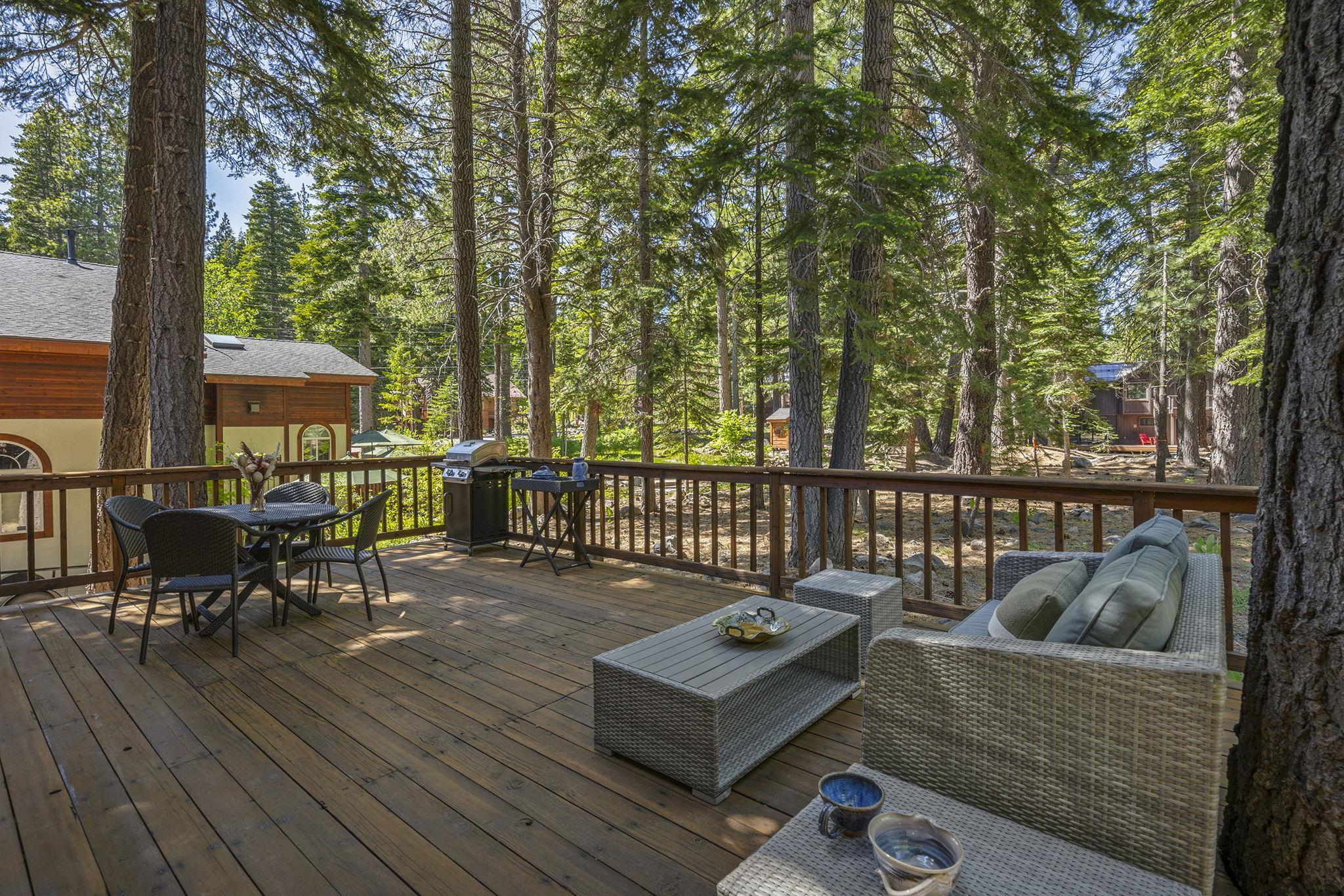 12331 Bennett Flat Road Truckee, CA 96161 - Photo 21 of 28