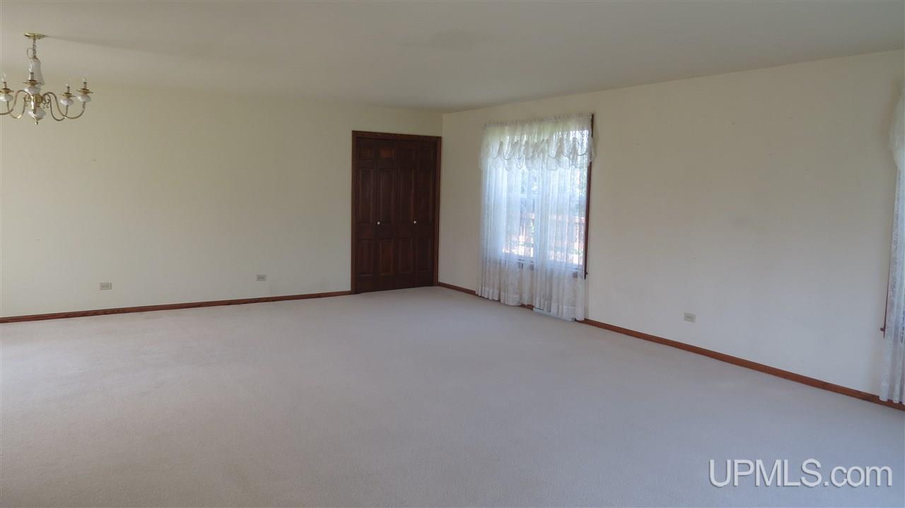 8761 Co Road Cornell, MI 49818 - Photo 12 of 25
