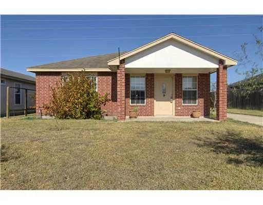 $109,900 | 1810 El Monte Street, Corpus Christi, TX 78417