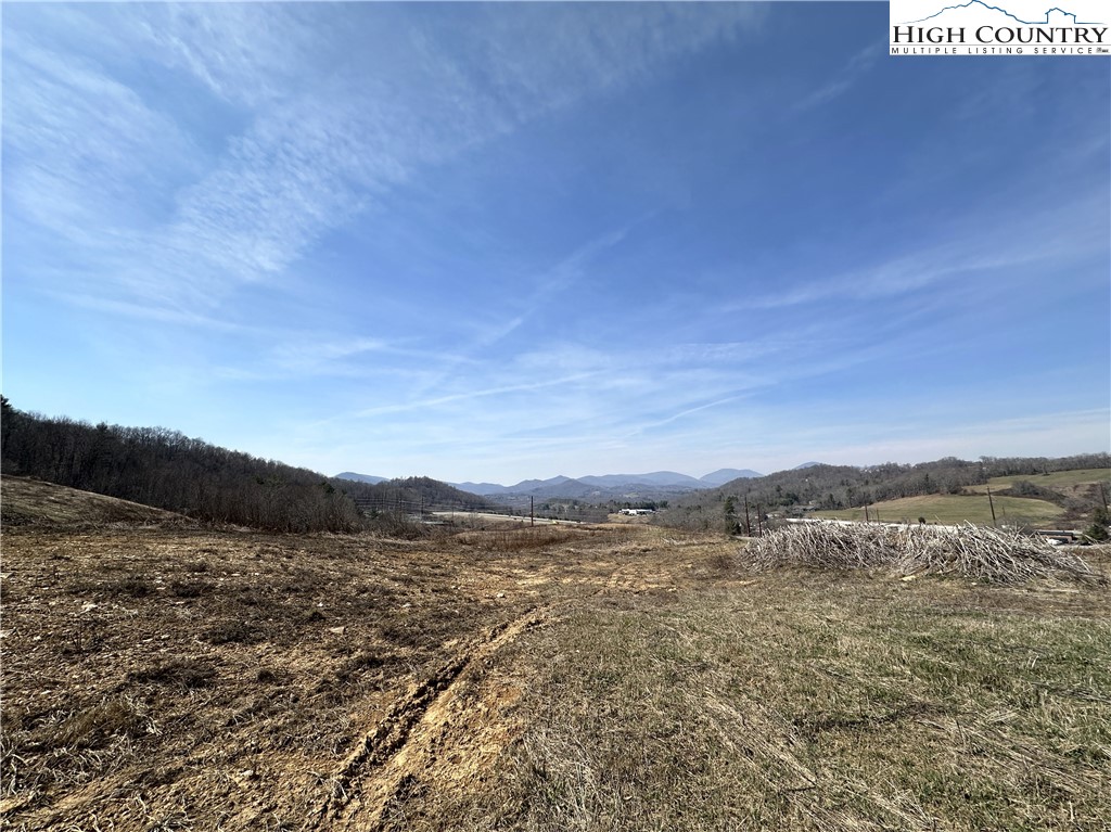 421 US Highway 421 Boone, NC 28607 - Photo 23 of 27