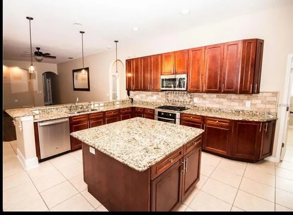 $3,900 | 2620 Millhopper Avenue, Wesley Chapel, FL 33544