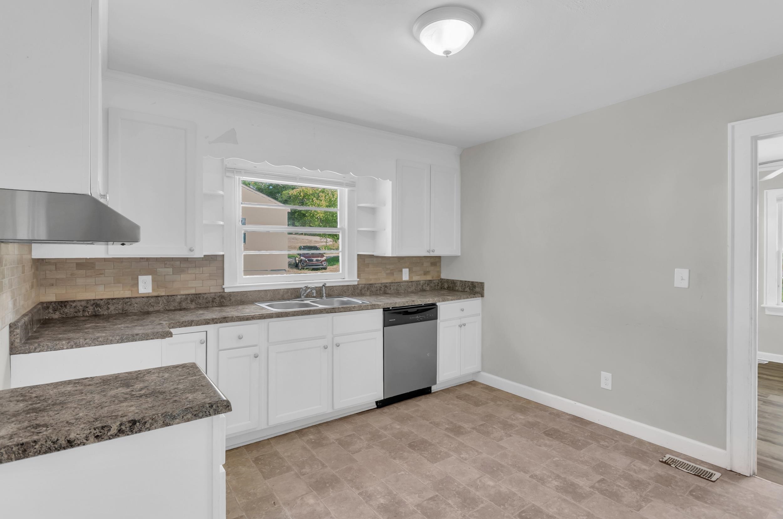 3308 New Pond Road Anderson, SC 29626 - Photo 8 of 33