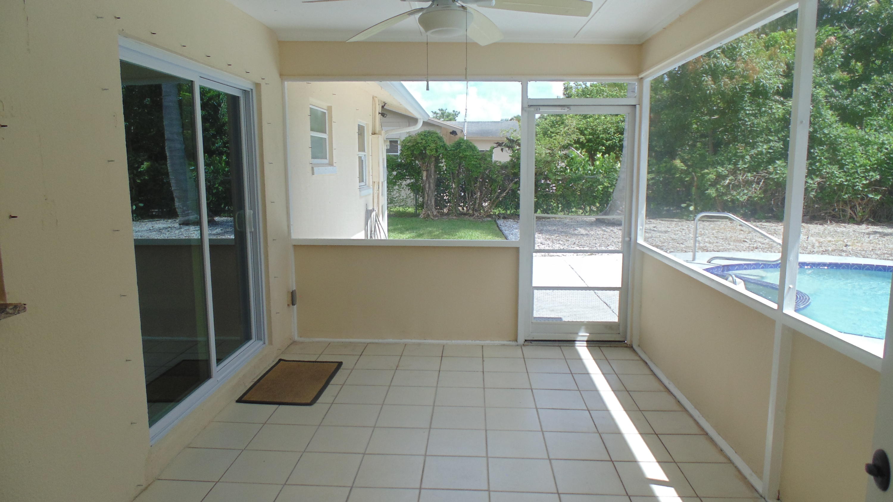 3100 Lake Ida Road Delray Beach, FL 33445 - Photo 26 of 33 Screened Patio