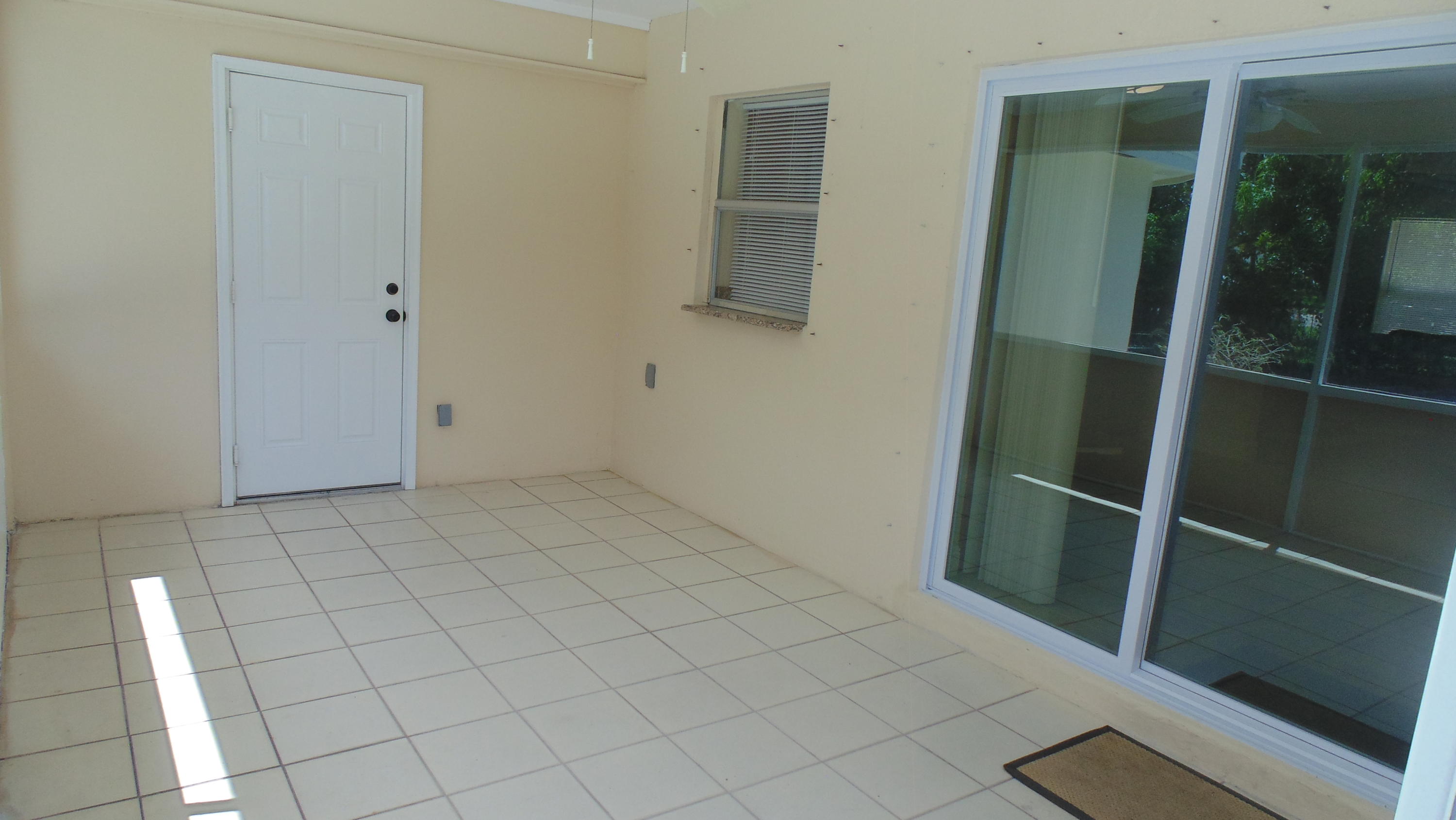 3100 Lake Ida Road Delray Beach, FL 33445 - Photo 27 of 33 Screened Patio