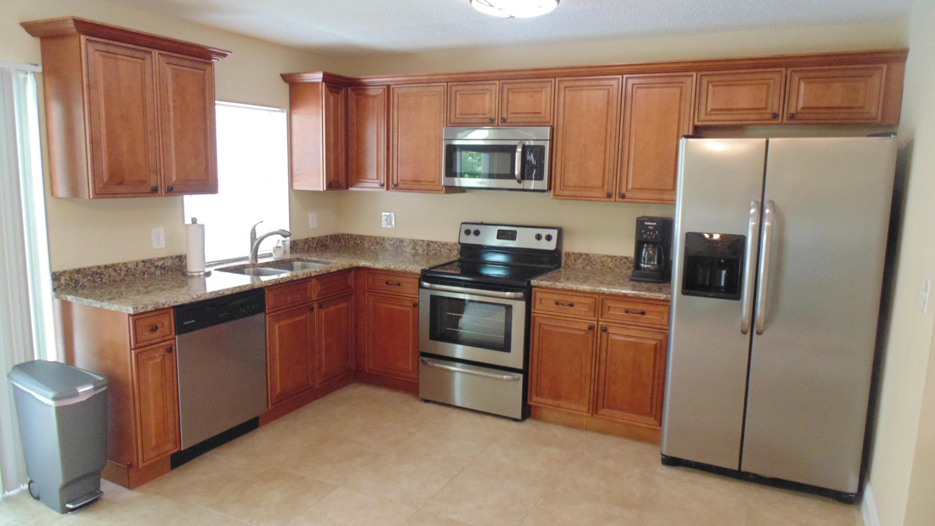 3100 Lake Ida Road Delray Beach, FL 33445 - Photo 5 of 33 Kitchen