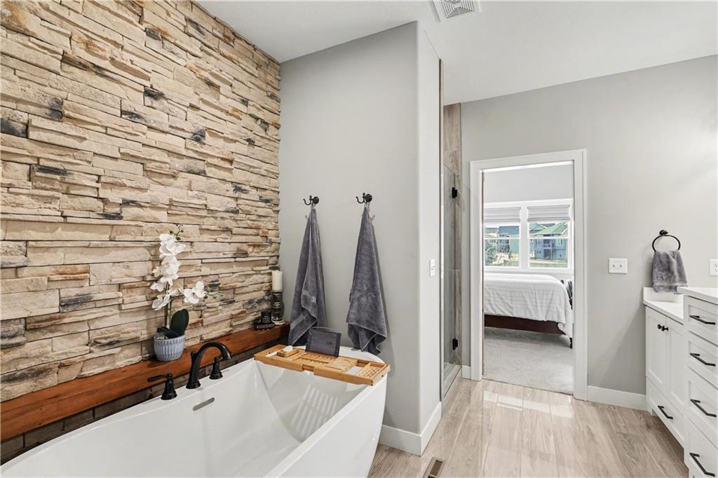 22525 West 87th Terrace Lenexa, KS 66227 - Photo 20 of 44