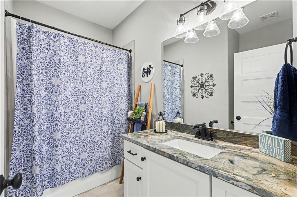 22525 West 87th Terrace Lenexa, KS 66227 - Photo 24 of 44